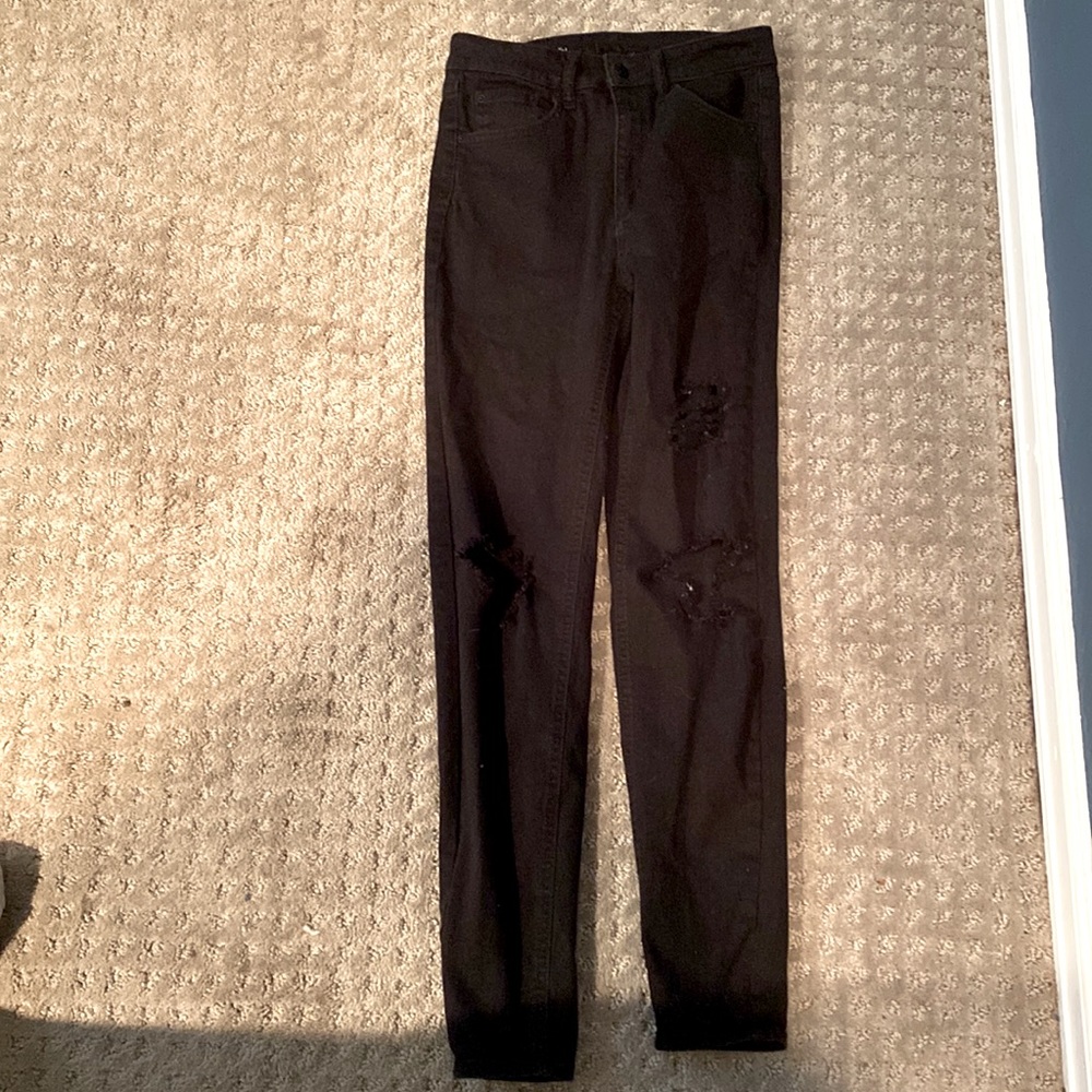Black ripped jeans
